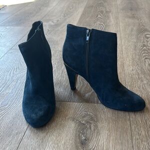 Bella Vita Blue Ankle Booties with High Heel